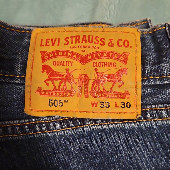 NWOT Levi's 505 Men's Dark Blue Wash Jeans - Picture 2 of 4